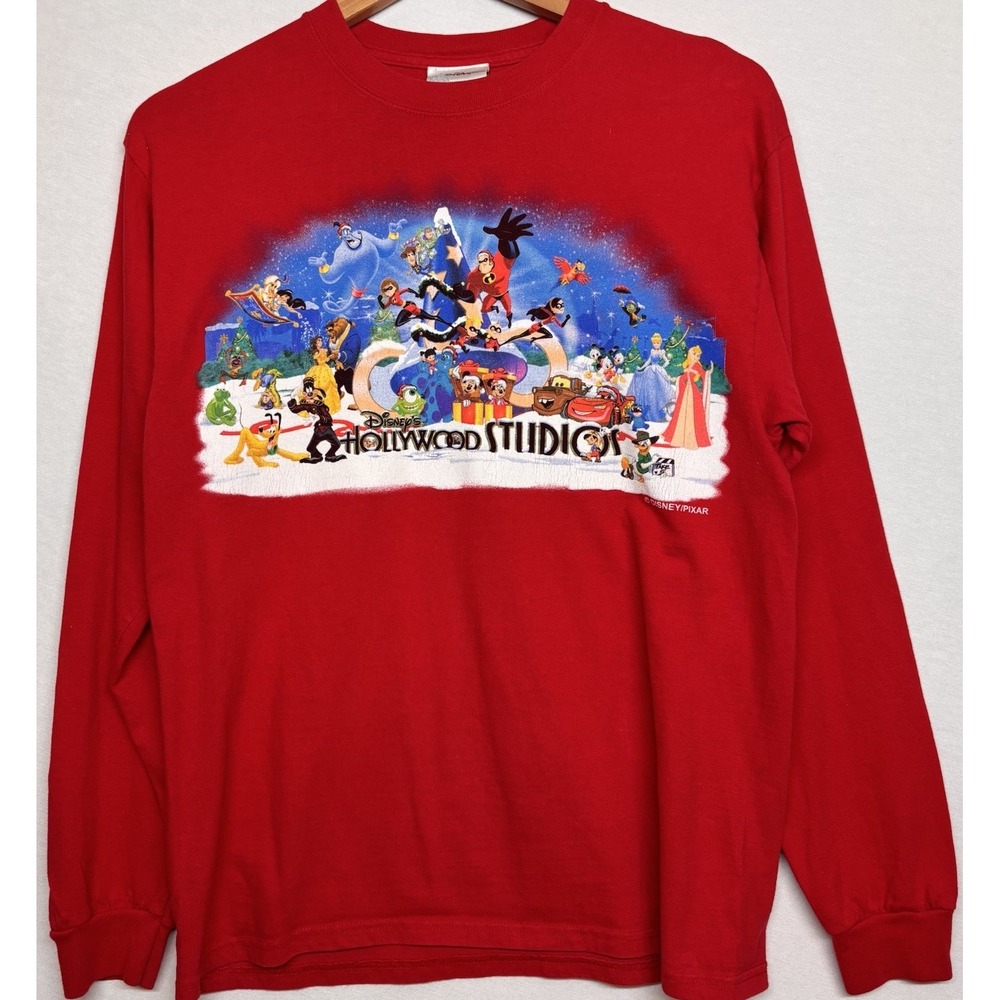 Disney's‎ Hollywood Studios Red Long Sleeve T-Shirt Disney World Pixar Size Med